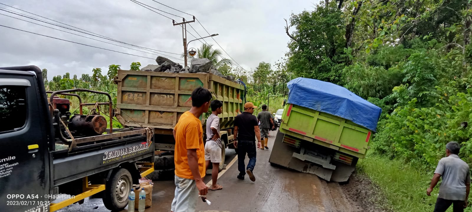 Diduga Sebabkan Kerusakan dan Kemacetan, Mobil Tambang Milik PT. RBB ...