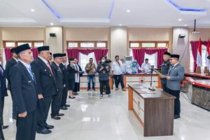 Saat Bupati Banggai melantik beberapa pejabat di lingkungan Pemkab Banggai.