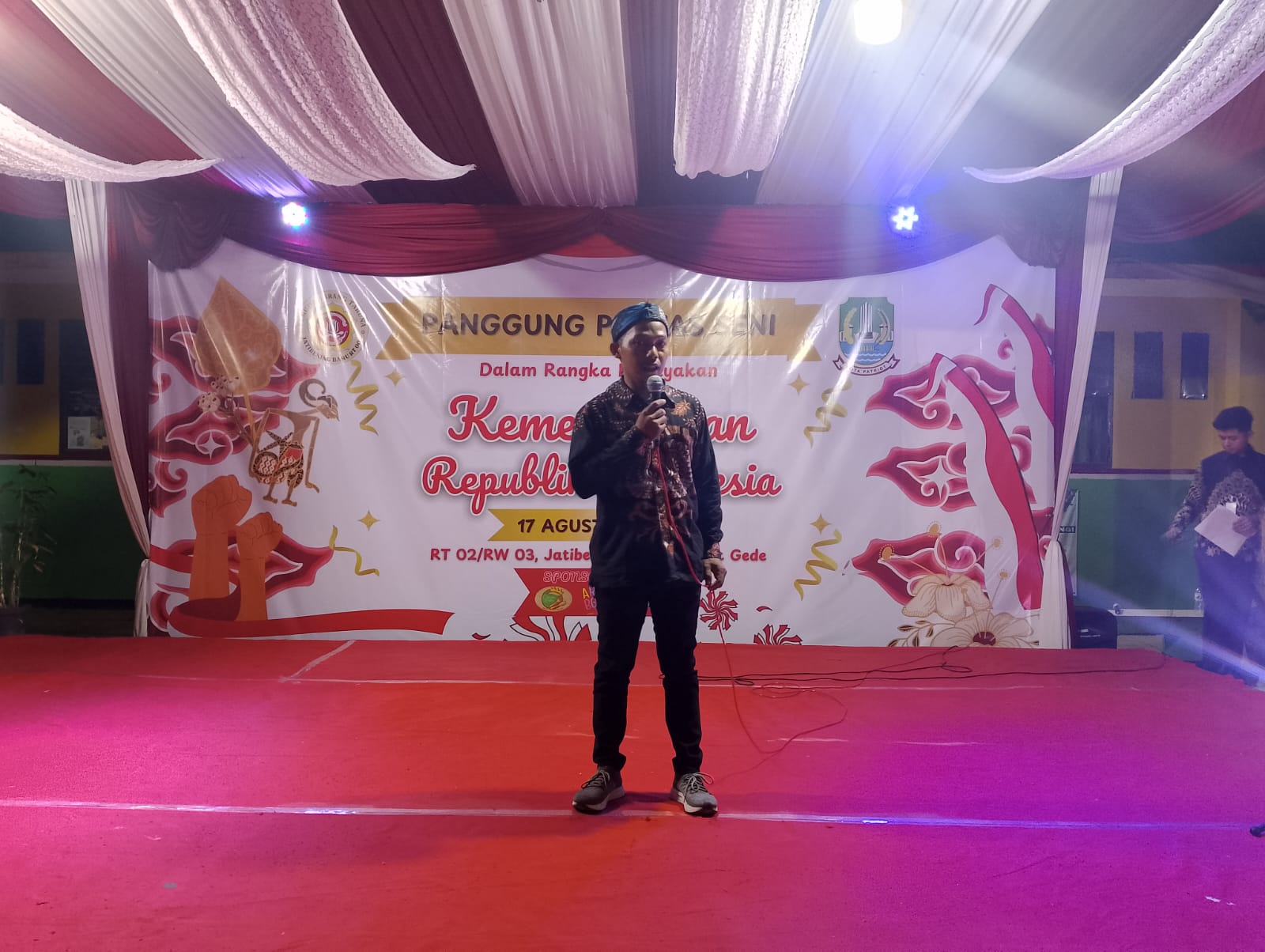 Malam Puncak HUT RI ke 79, Warga RT 02 Gelar Pentas Seni 1 IMG 20240825 WA0049