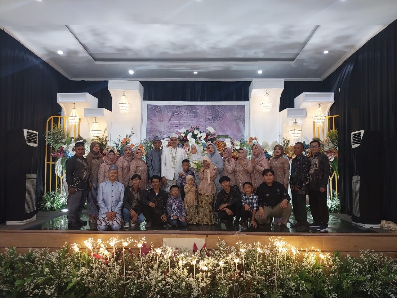 Resepsi Pernikahan Deria Saskia Fitriyani & Hardy Agustian Berlangsung Meriah 1 IMG 20250104 WA0065