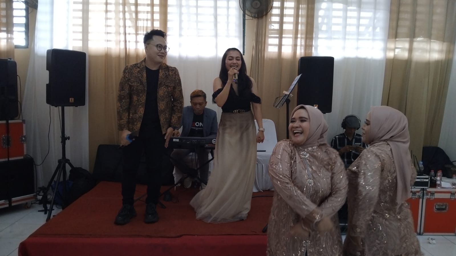 Resepsi Pernikahan Deria Saskia Fitriyani & Hardy Agustian Berlangsung Meriah 4 IMG 20250104 WA0103