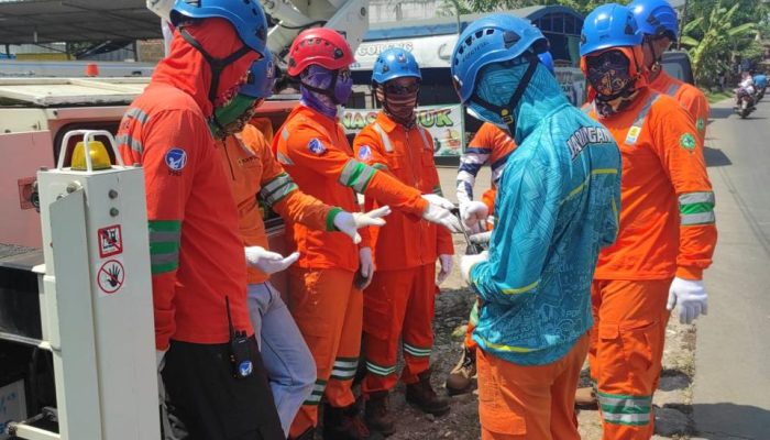 PLN UP3 Bekasi dan ULP Babelan Gelar Sarling Promo Tambah Daya Spesial Energi Kemerdekaan Dalam Rangka HUT RI Ke-80 1 1000533351 1